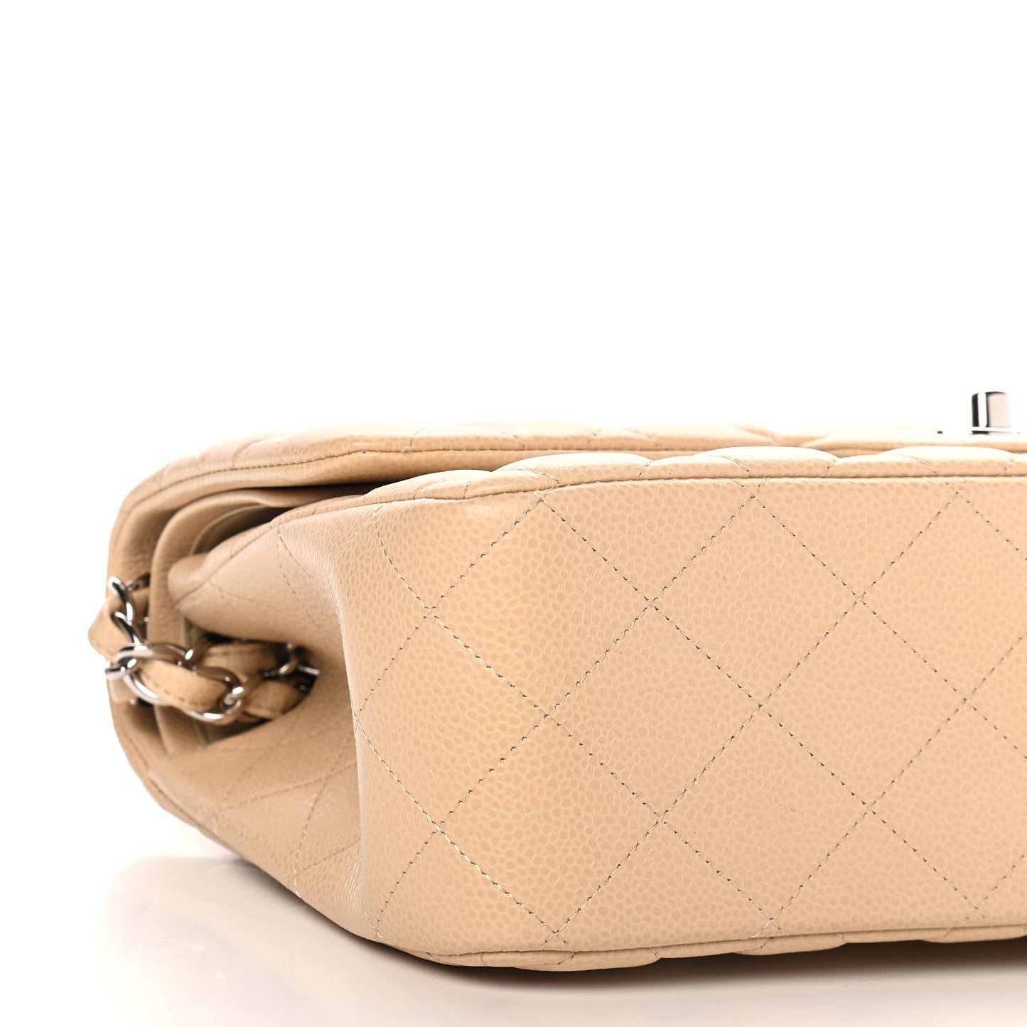Caviar Quilted Jumbo Double Flap Beige Clair