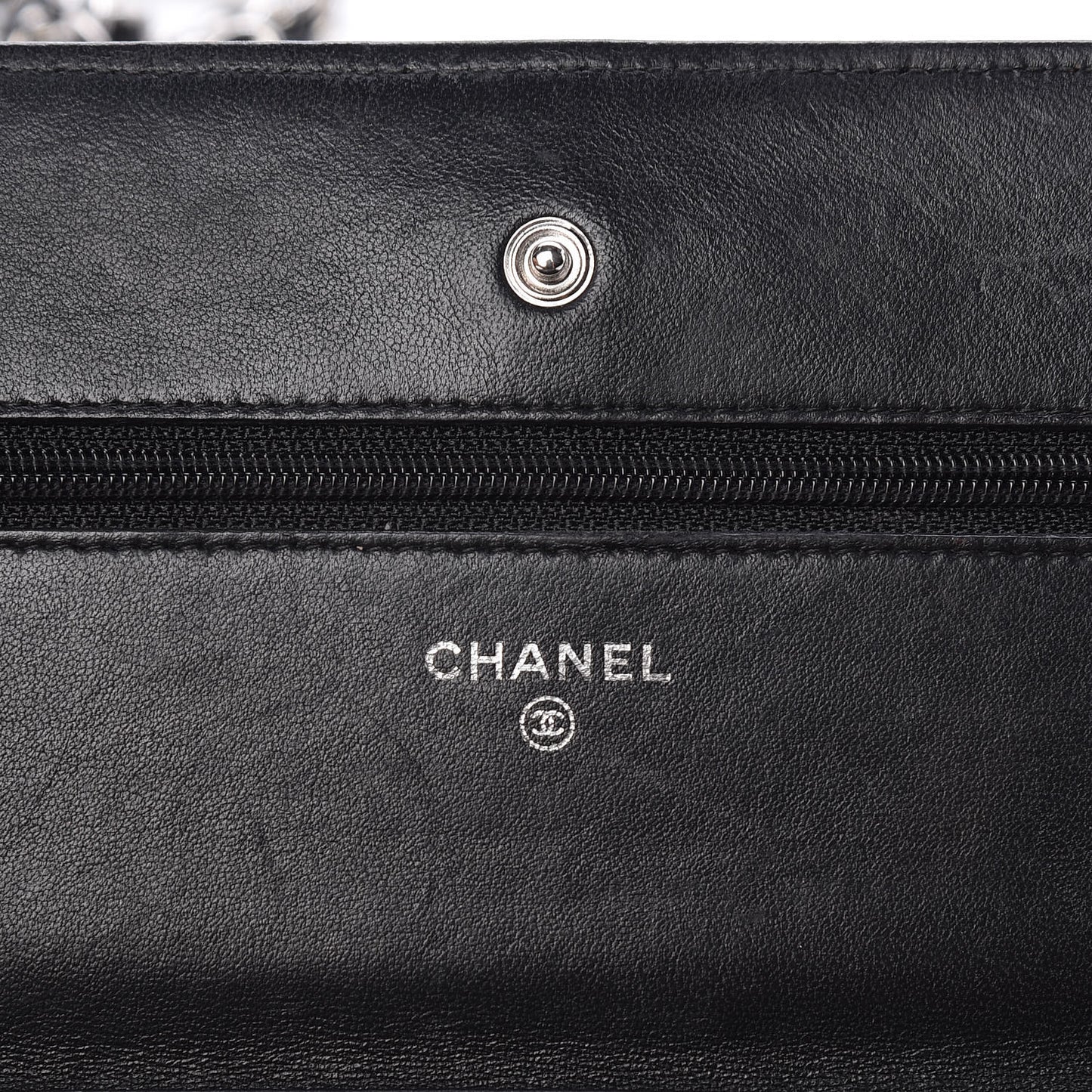 Lambskin Quilted Wallet On Chain WOC Black