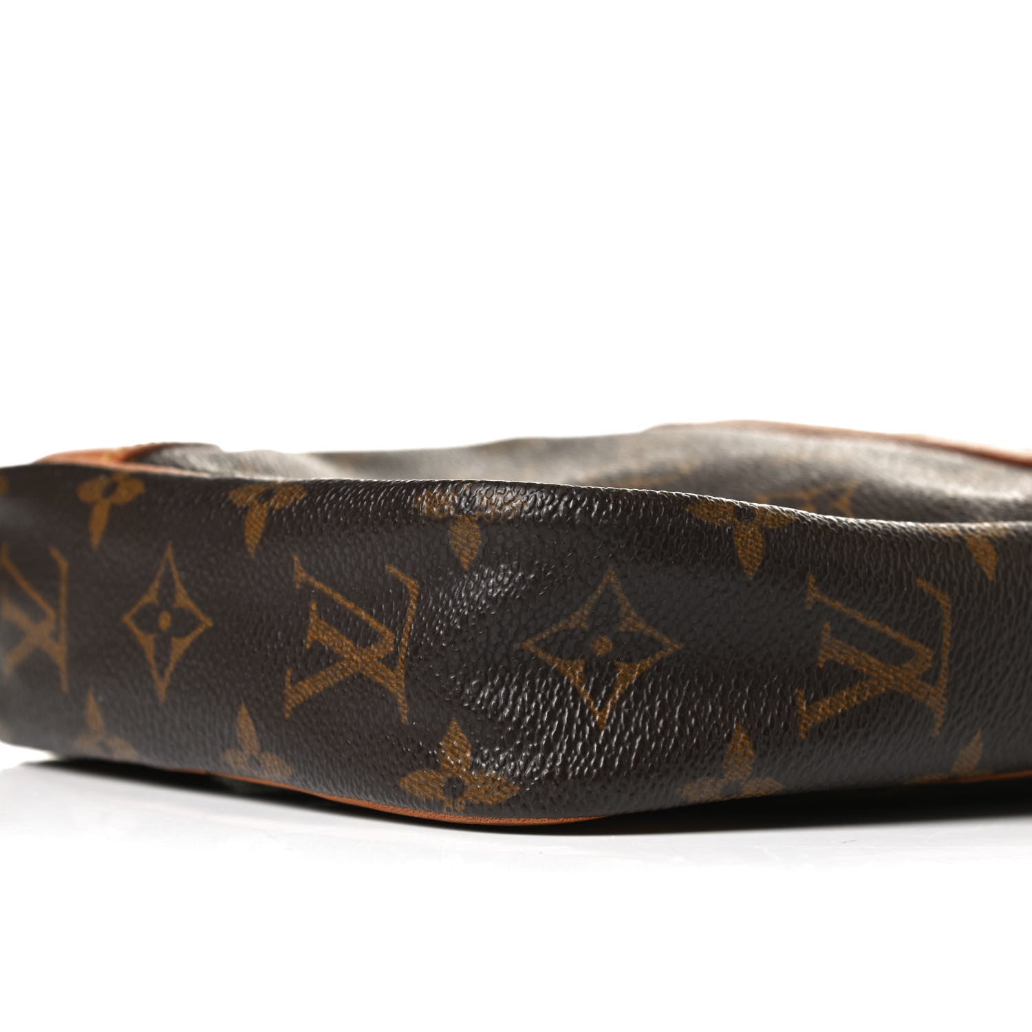 Louis Vuitton Monogram Danube 21 9 of 17
