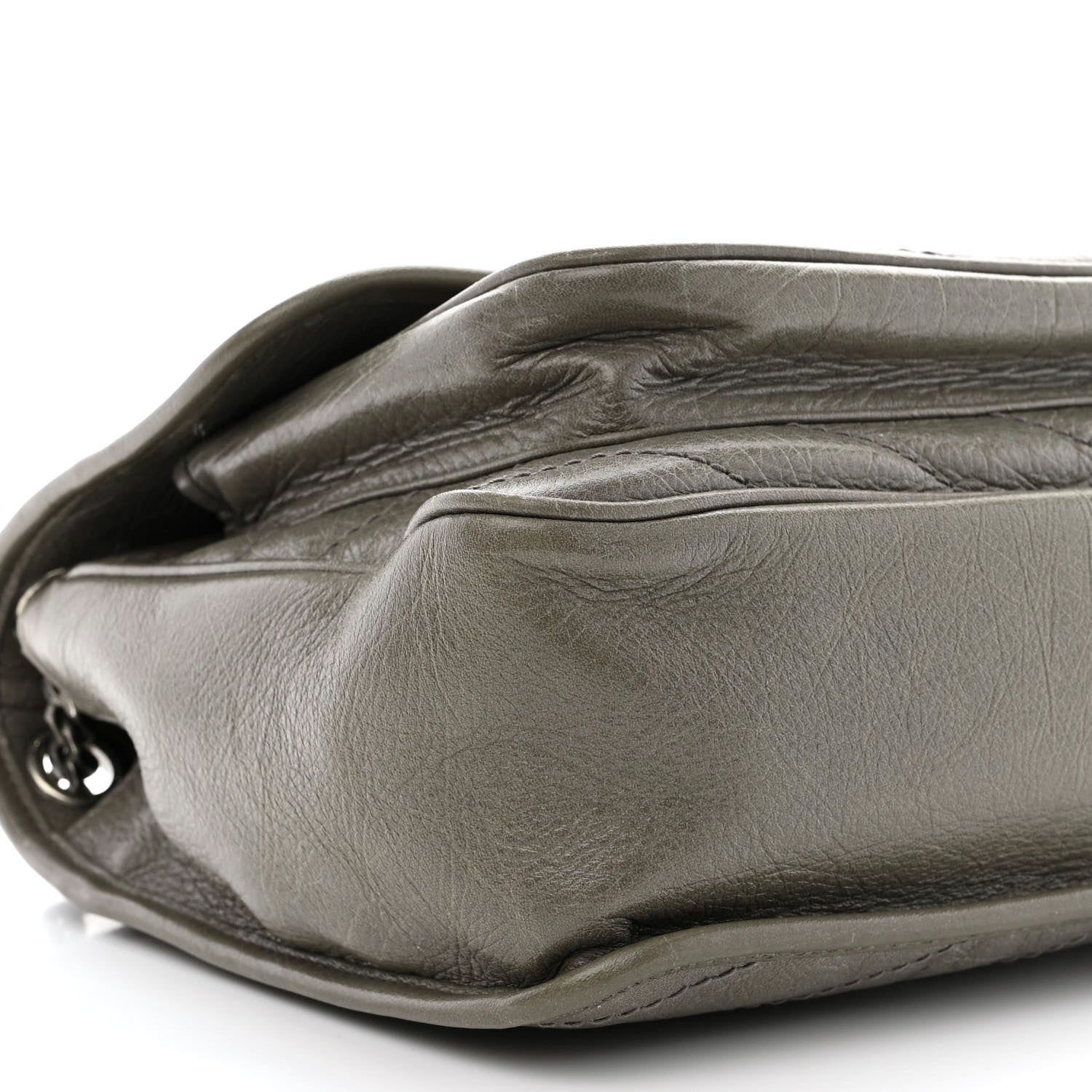 Saint Laurent Crinkled Calfskin Matelasse Monogram Medium Niki Chain Satchel Fog 9 of 11