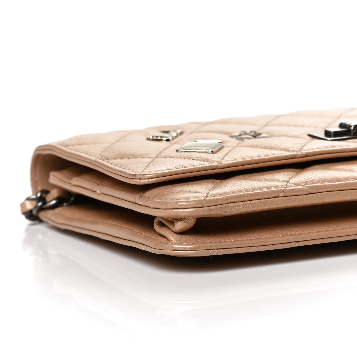 Chanel Metallic Calfskin Lucky Charms Casino 2.55 Reissue Wallet On Chain WOC Beige 10 of 14