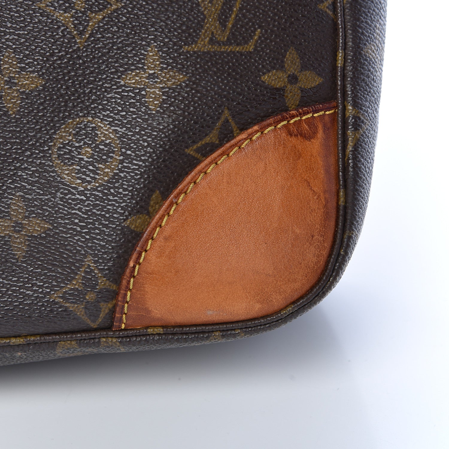 Louis Vuitton Monogram Boulogne 30 14 of 20
