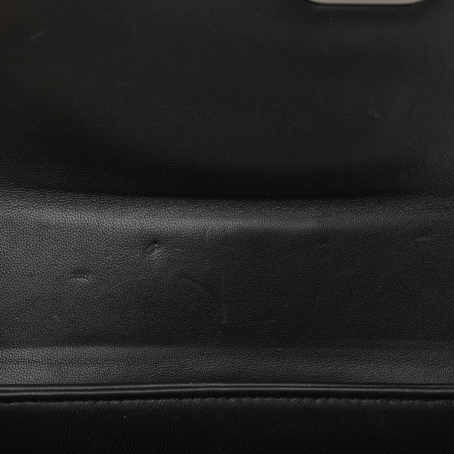 Lambskin Maxi Cannage Small 30 Montaigne Chain Top Handle Bag Black