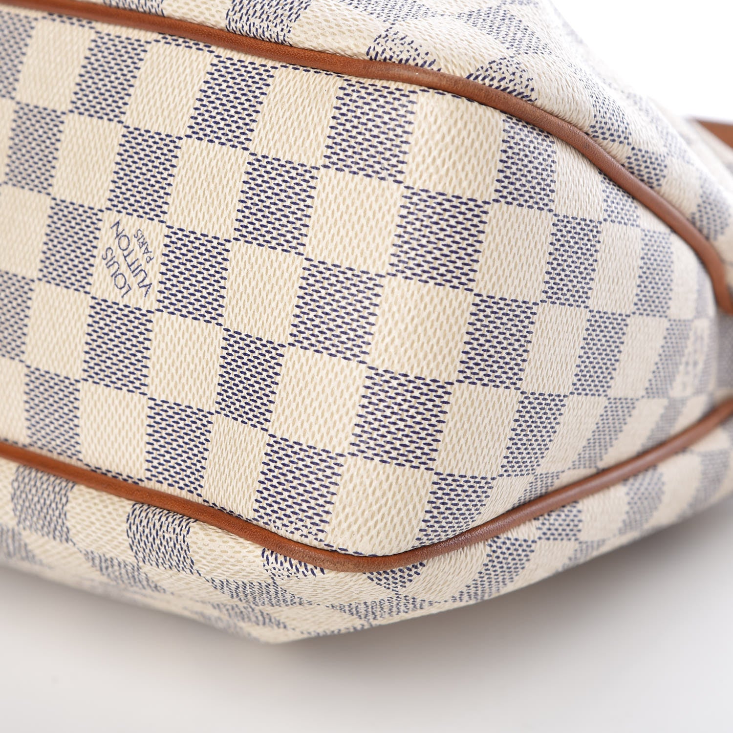 Louis Vuitton Damier Azur Siracusa PM 17 of 24
