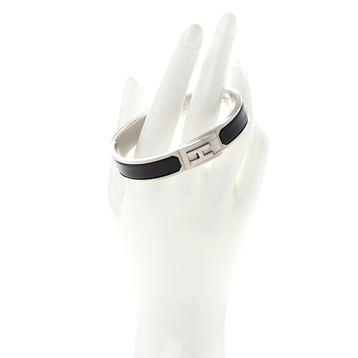 Matte Enamel Jet Bracelet T5 Black