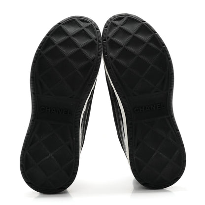 Chanel Velvet Calfskin Mixed Fibers CC Sneakers 36 Black 5 of 10