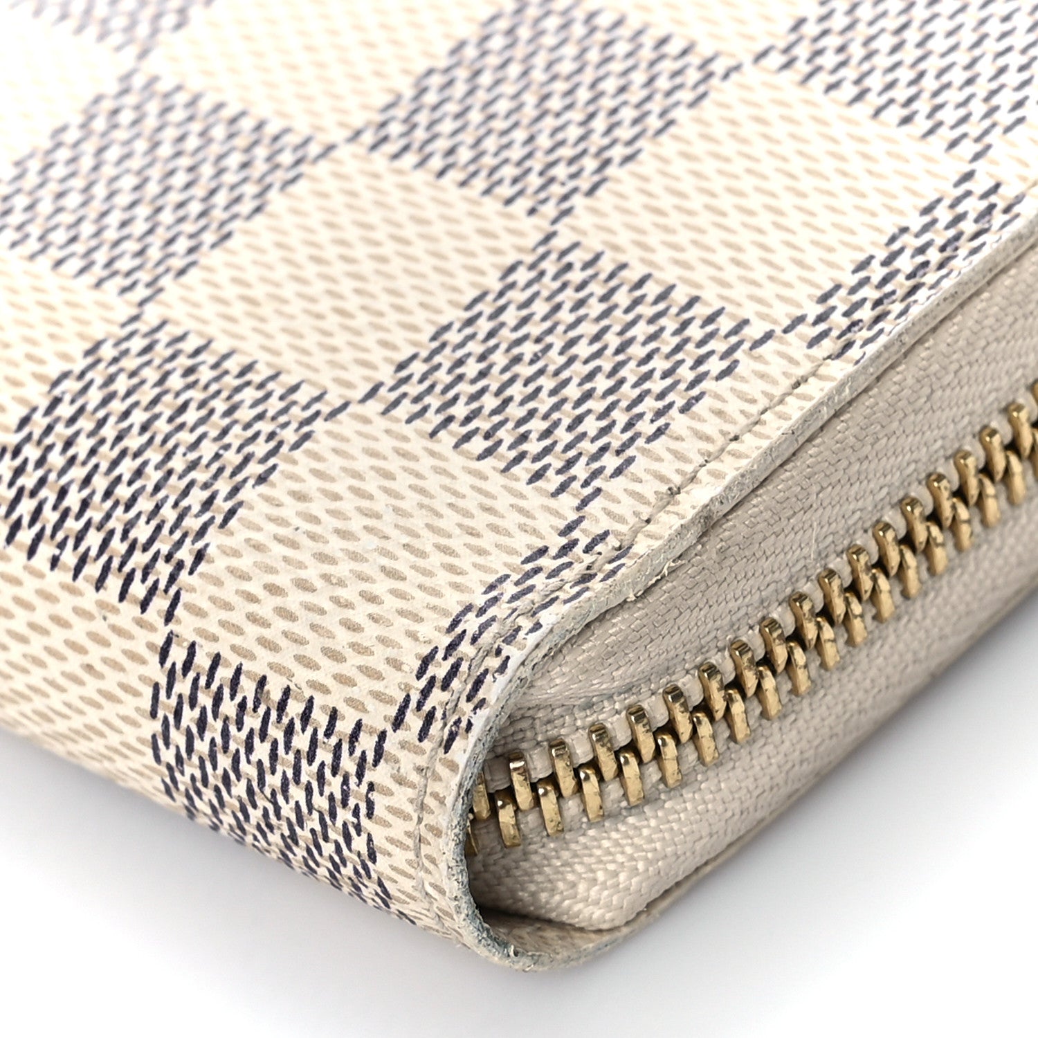 Louis Vuitton Damier Azur Zippy Wallet 8 of 10