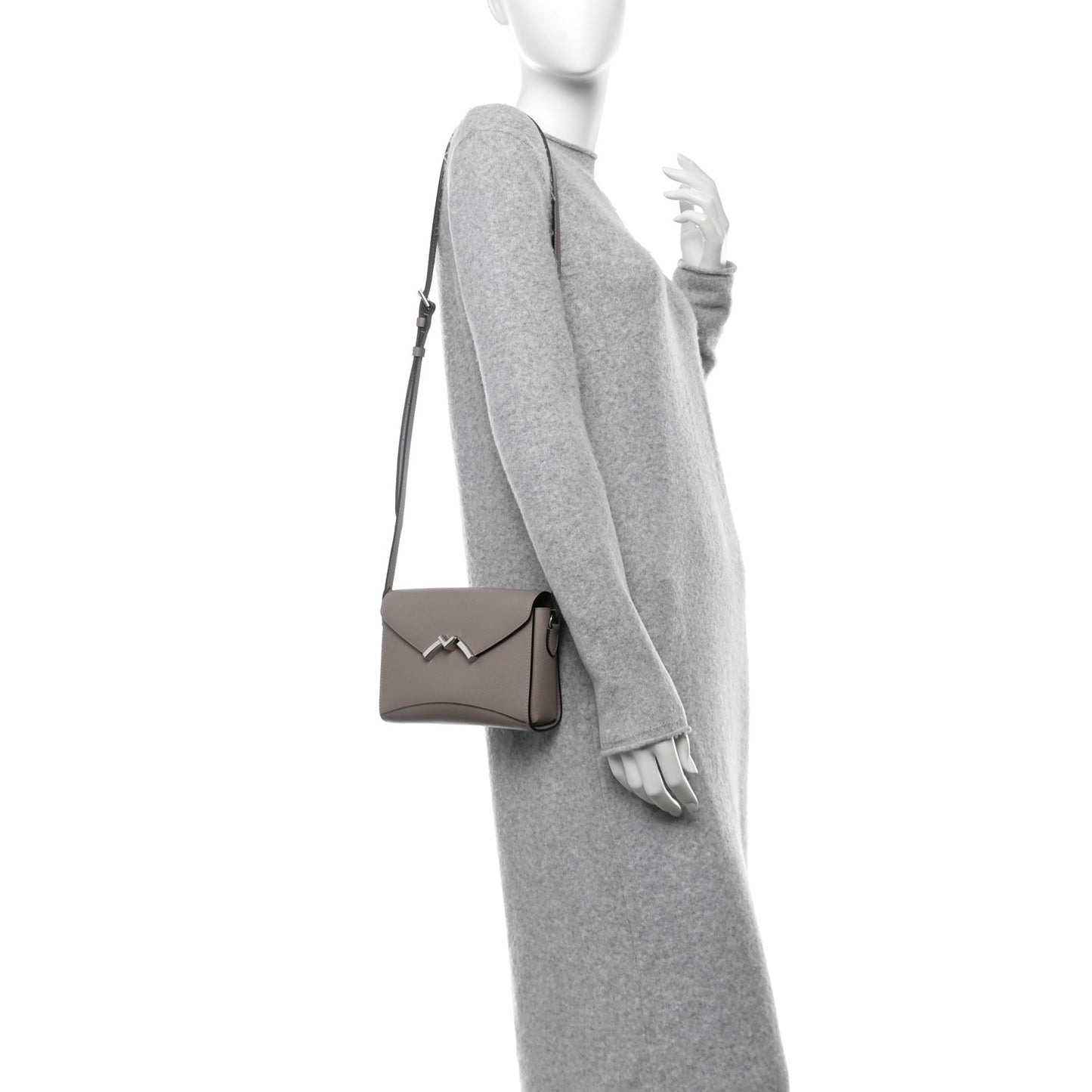 Taurillon Gabrielle Reporter Shoulder Bag Tourterelle