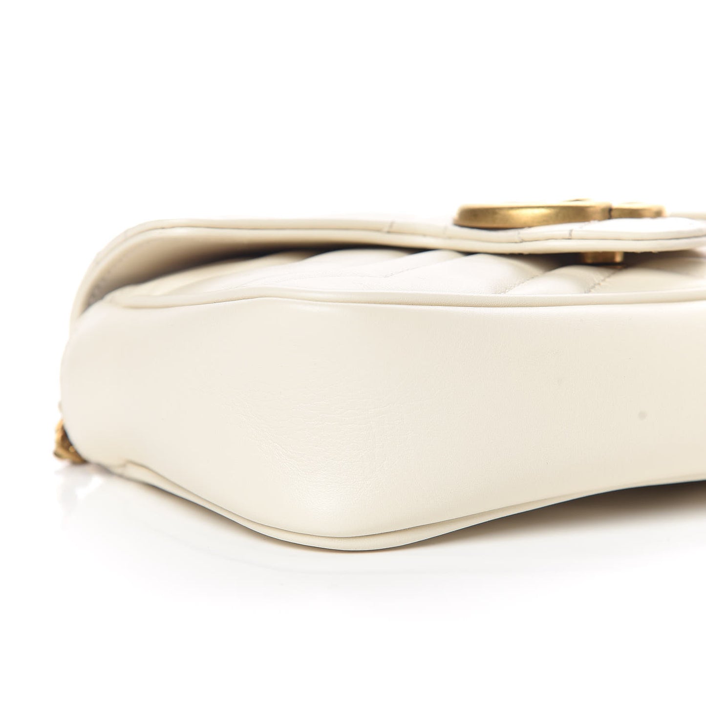 Calfskin Matelasse Super Mini GG Marmont Shoulder Bag White
