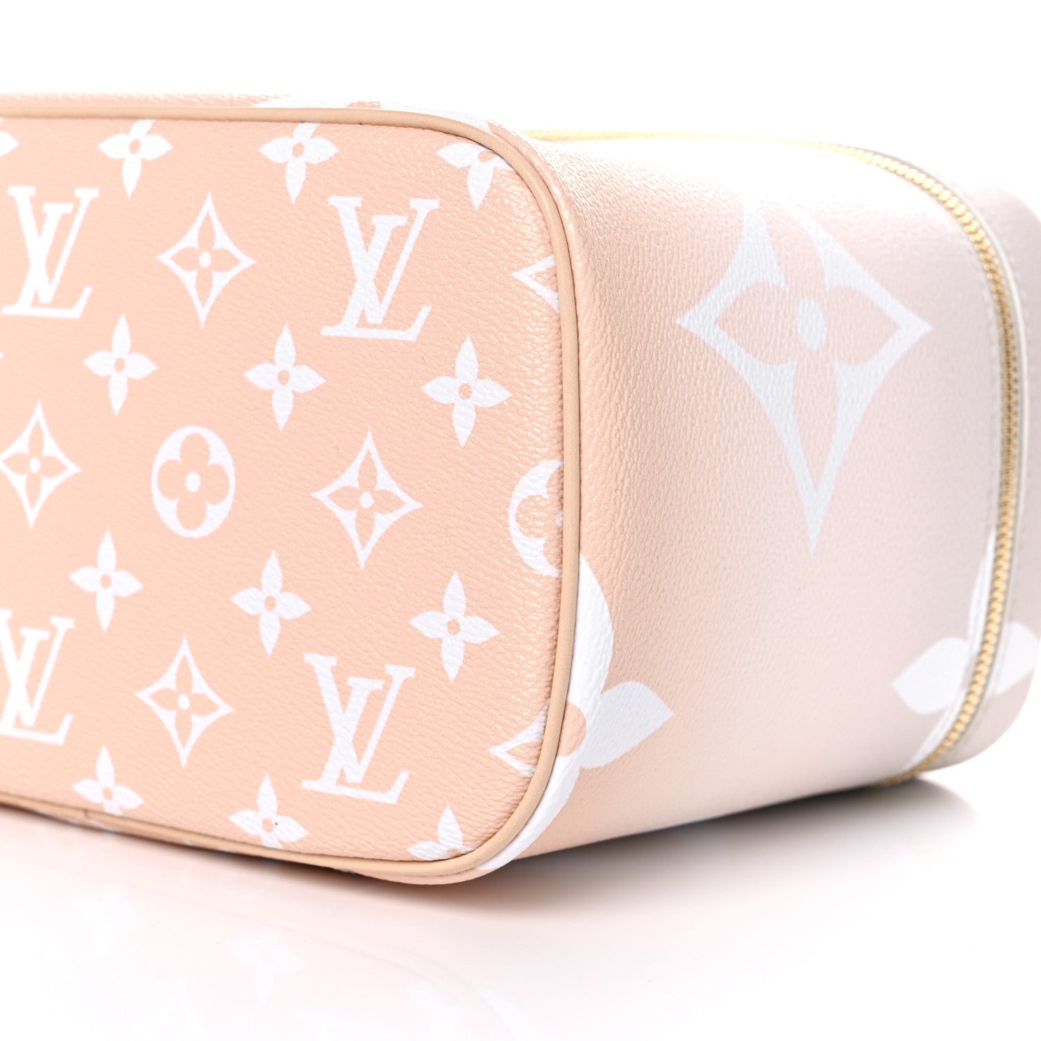 Louis Vuitton Monogram Giant By The Pool Nice BB Brume 8 of 11