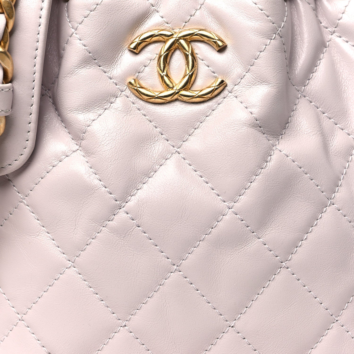 Chanel Shiny Aged Calfskin CC Chain Drawstring Bag Light Purple 8 of 10