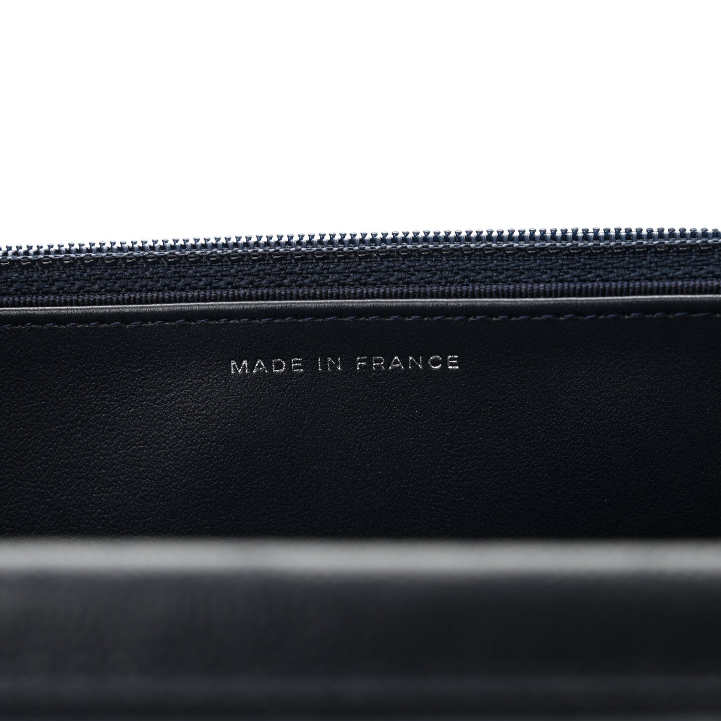 Caviar Quilted Wallet on Chain WOC Navy Blue