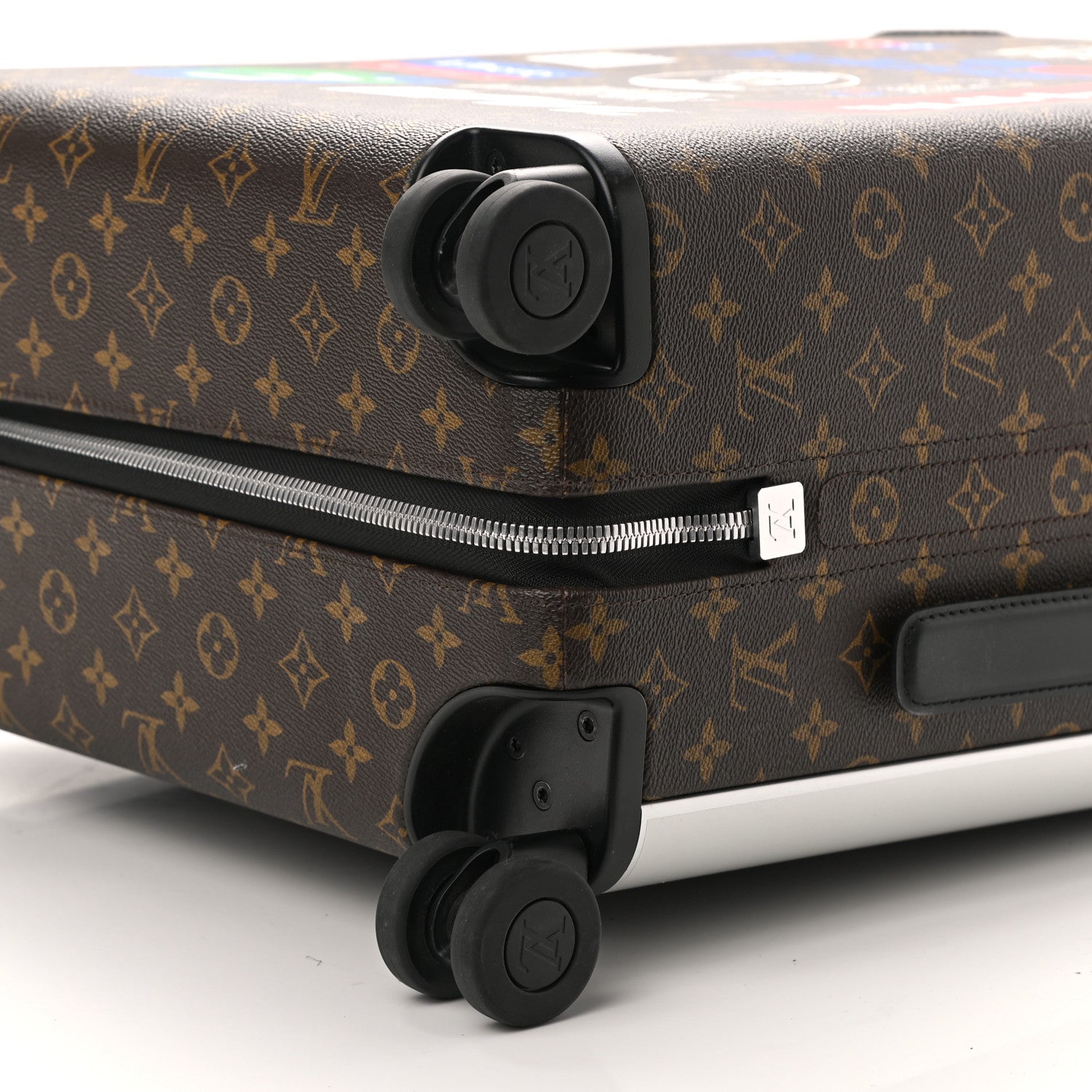 Louis Vuitton Monogram Logo Horizon 55 8 of 9