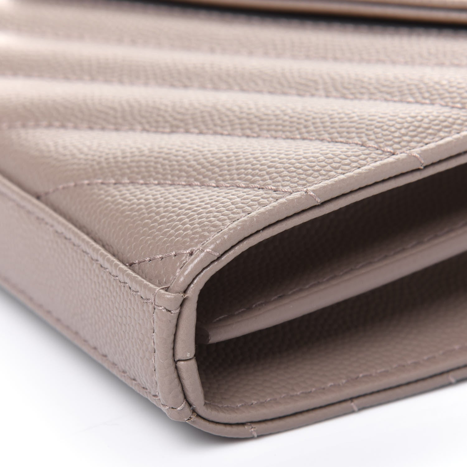 Saint Laurent Grain De Poudre Matelasse Chevron Monogram Chain Wallet Fard 10 of 15