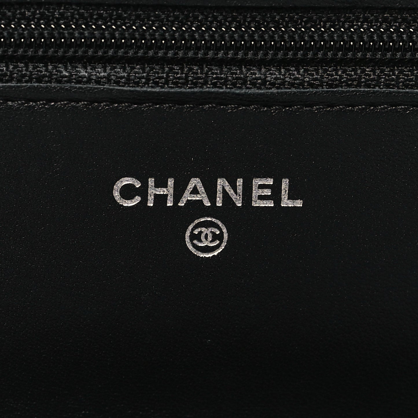 Lambskin Quilted Wallet On Chain WOC Black