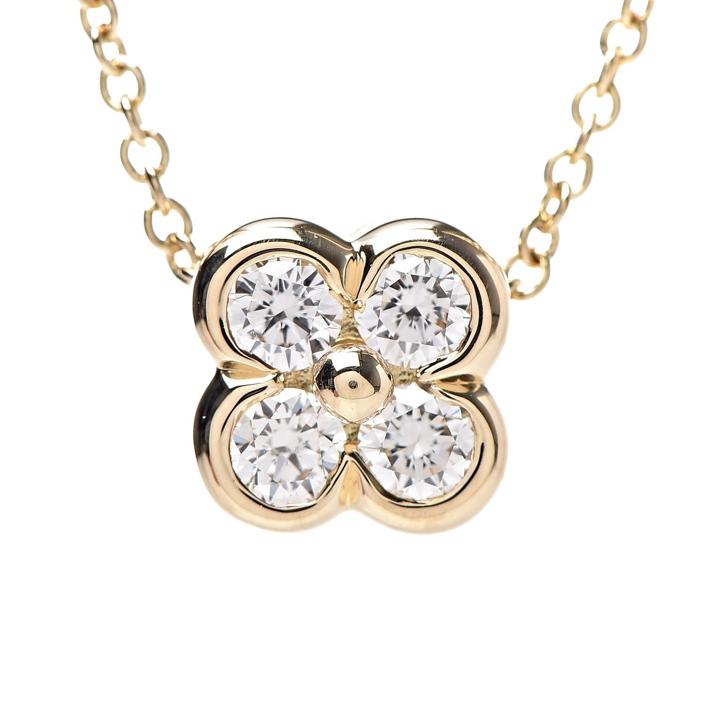 18K Yellow Gold Diamond Flower Pendant Necklace