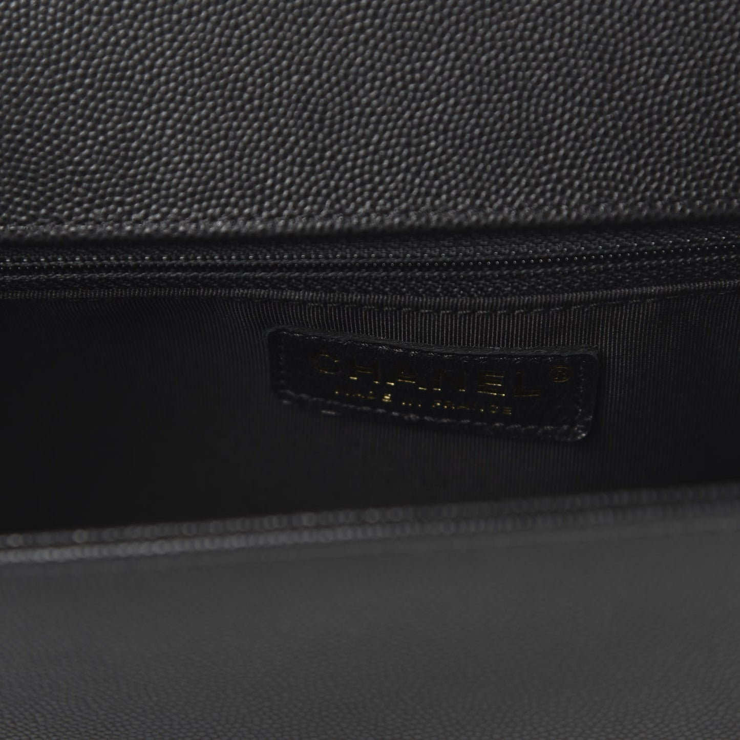 Caviar Quilted New Medium Boy Flap Black