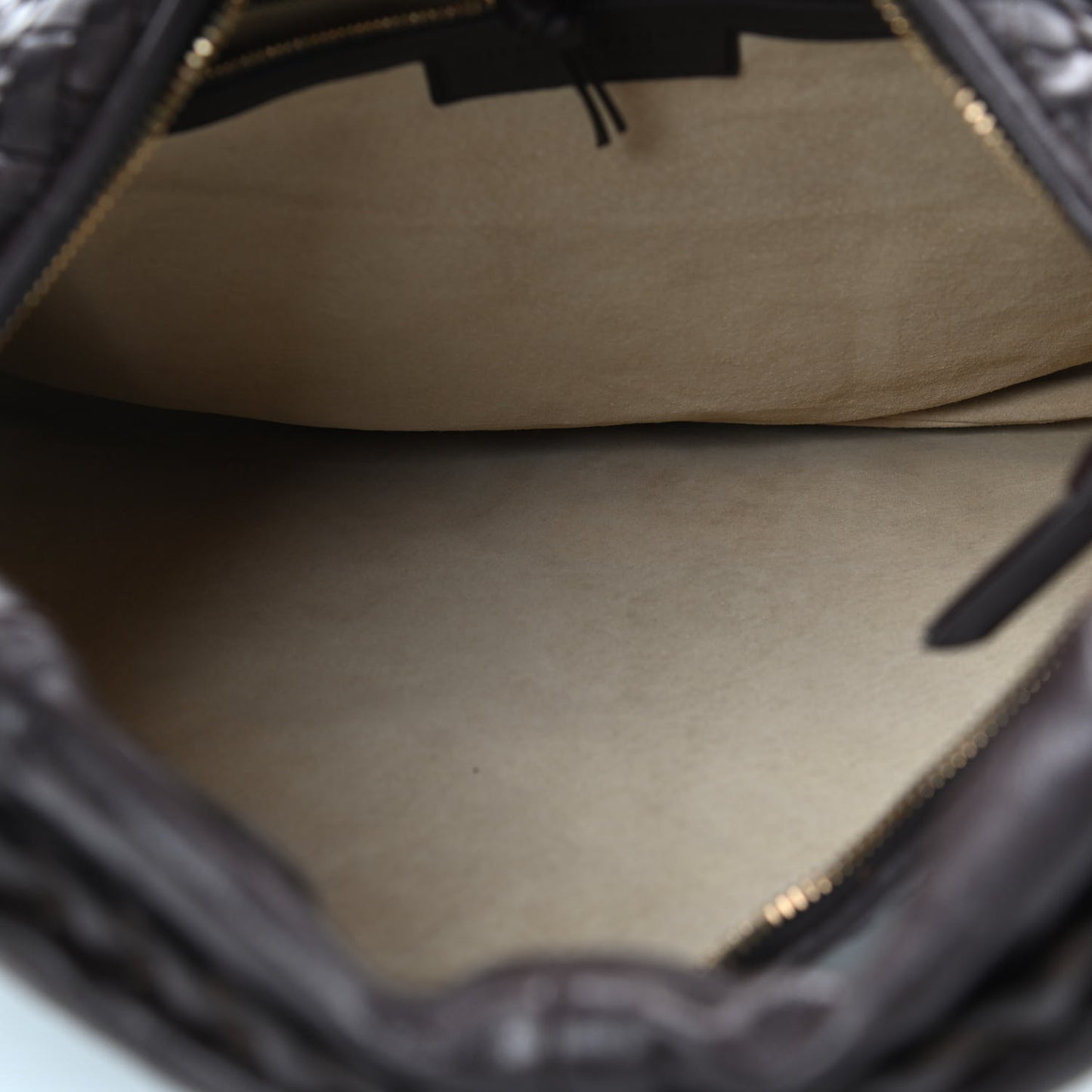 Nappa Intrecciato Medium Veneta Hobo Ebano