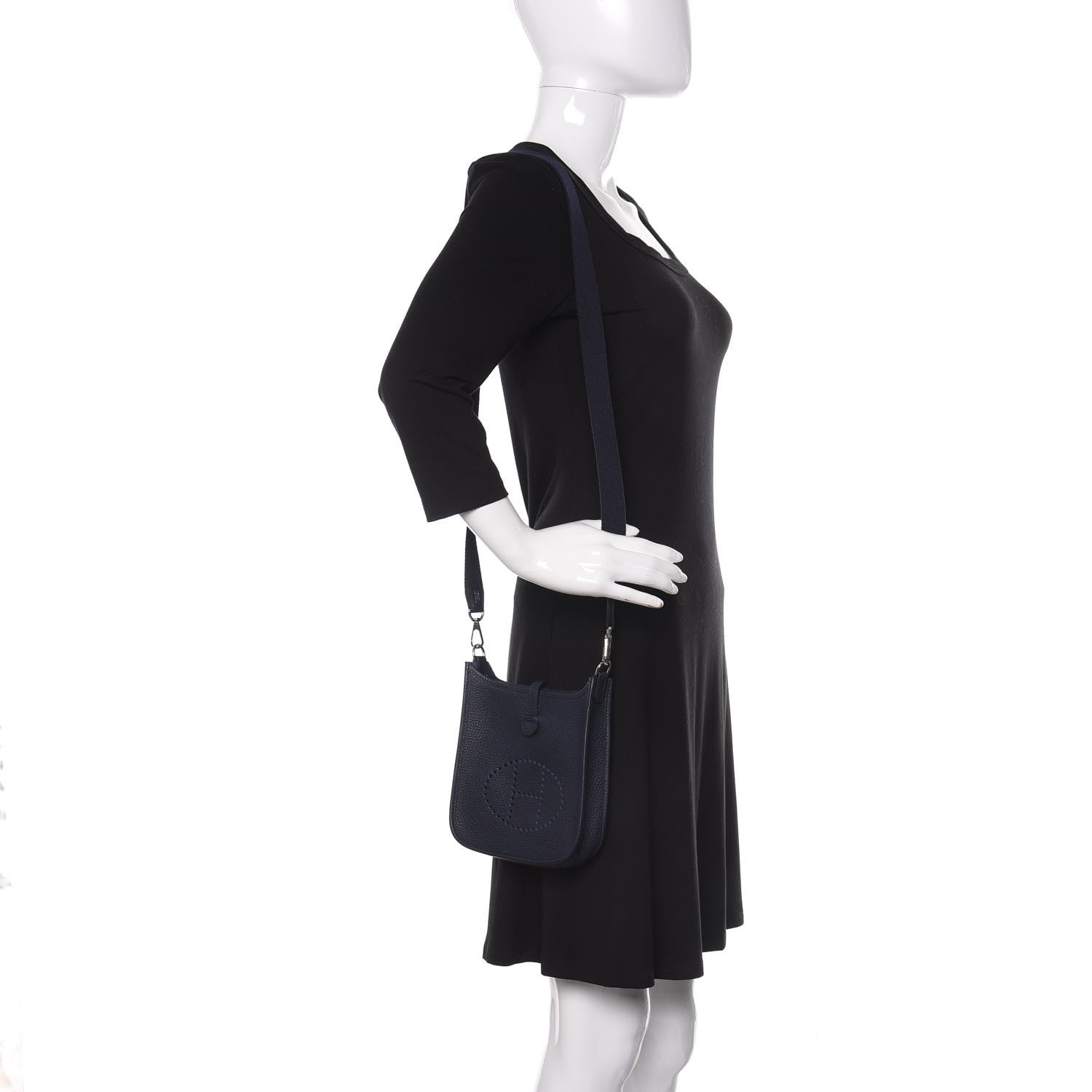 Hermes Taurillon Clemence Amazone Evelyne TPM Bleu Nuit Bleu Indigo 2 of 11
