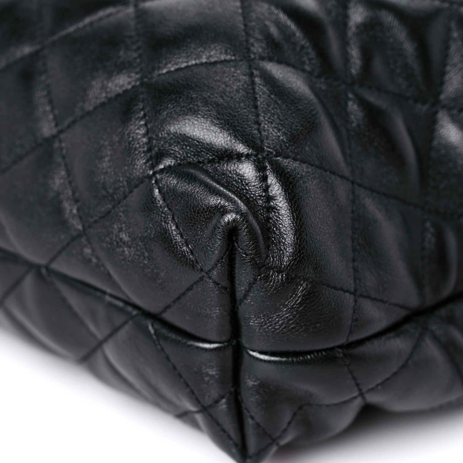 Saint Laurent Lambskin Quilted Maxi Icare Shopping Tote Black 9 of 14