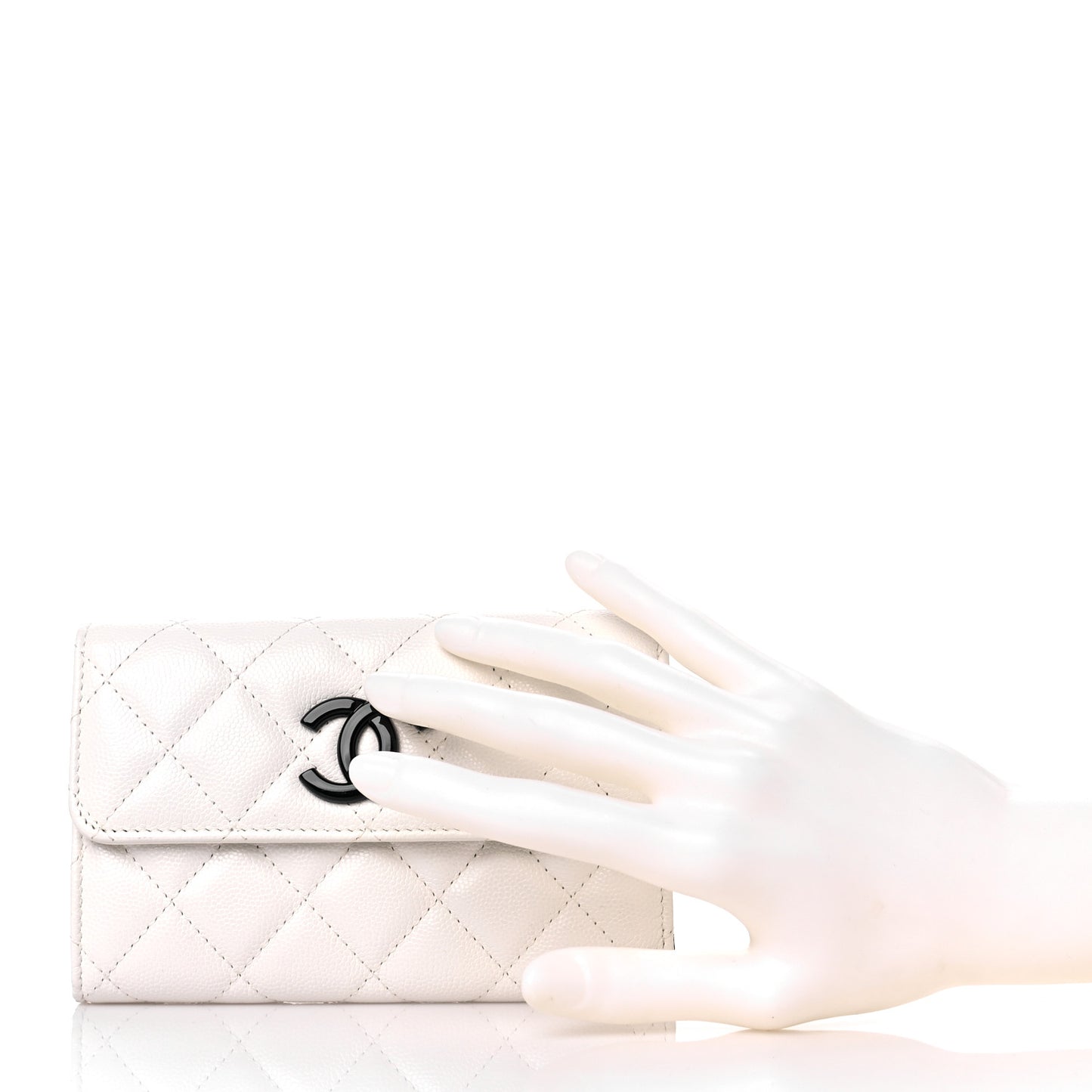Caviar Quilted My Everything Flap Wallet White