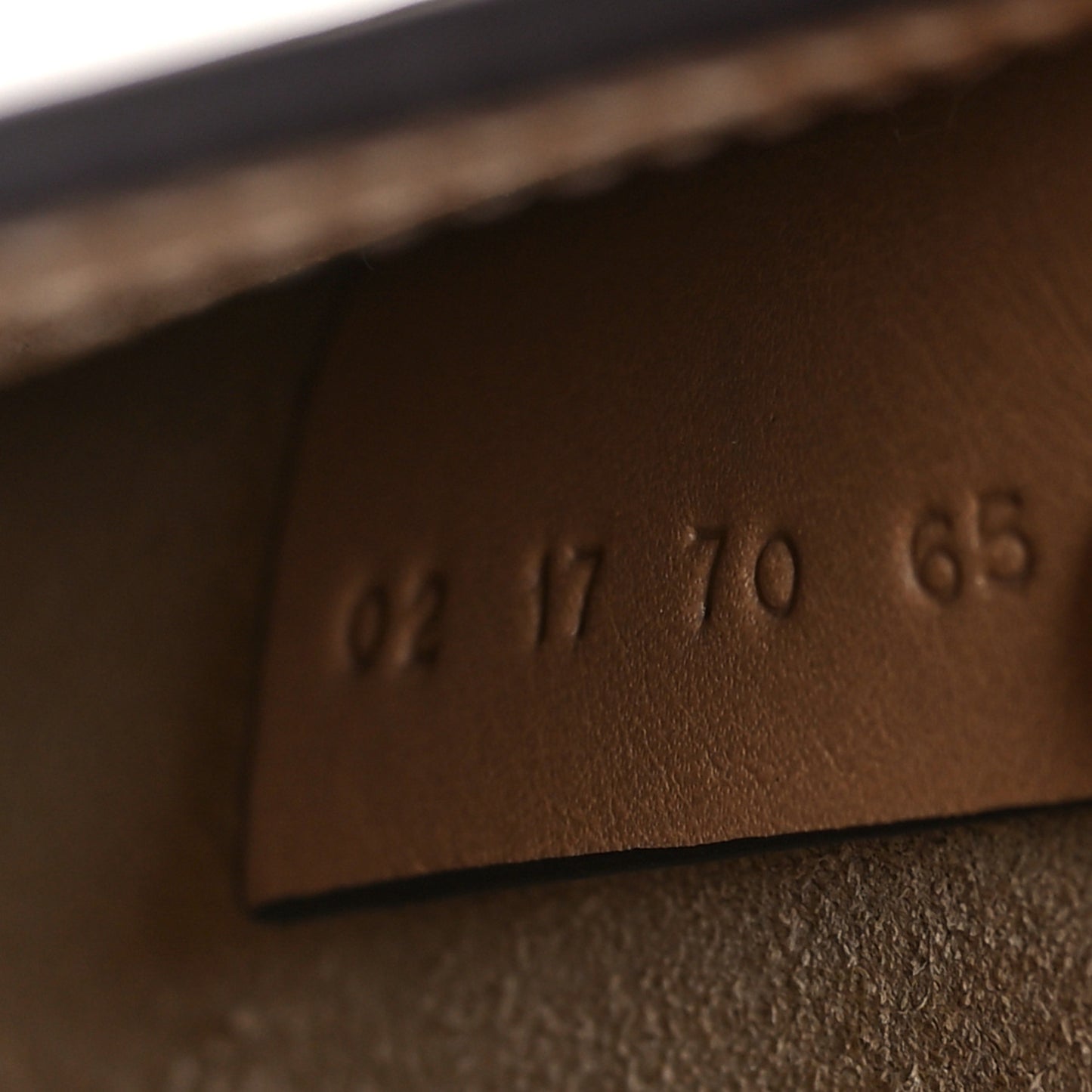 Calfskin Suede Small Nile Bracelet Bag Biscotti Beige