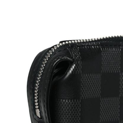 Louis Vuitton Damier Infini Discovery Messenger BB Onyx 10 of 10