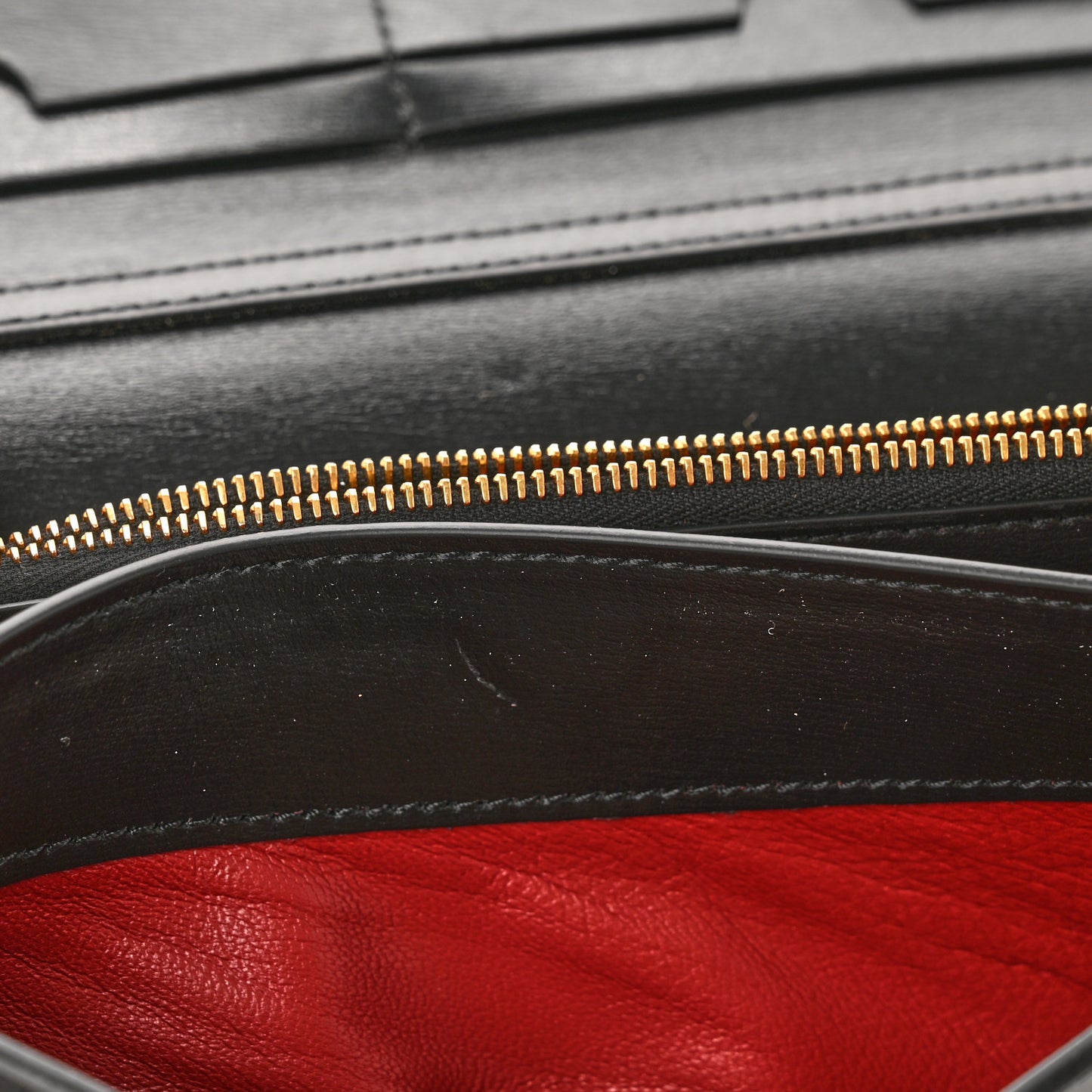 Calfskin Jitney Logo Flap Wallet On Chain Black