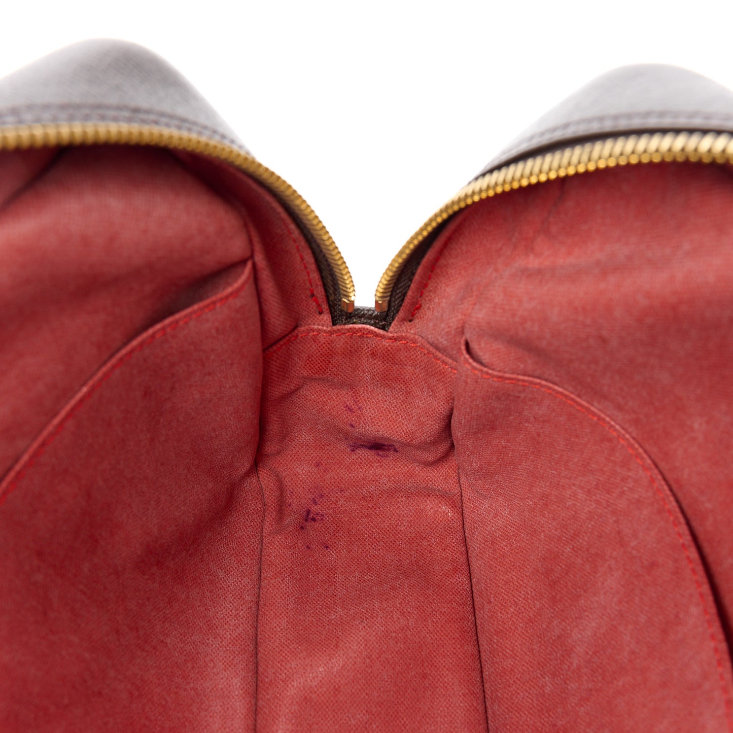 Damier Ebene Trousse Toilette 28