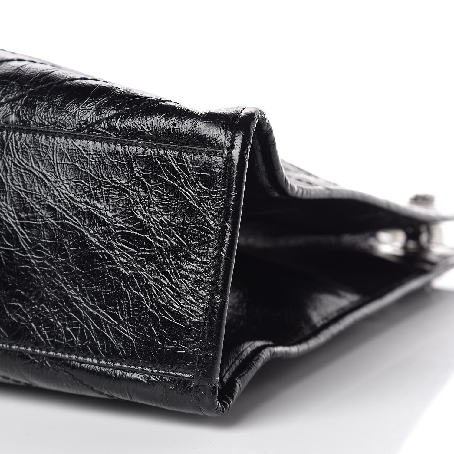 Saint Laurent Crinkled Calfskin Matelasse Monogram Niki Shoulder Bag Black 9 of 10