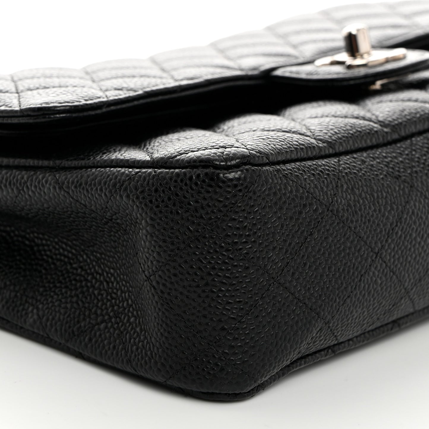 Caviar Quilted Medium Double Flap Black