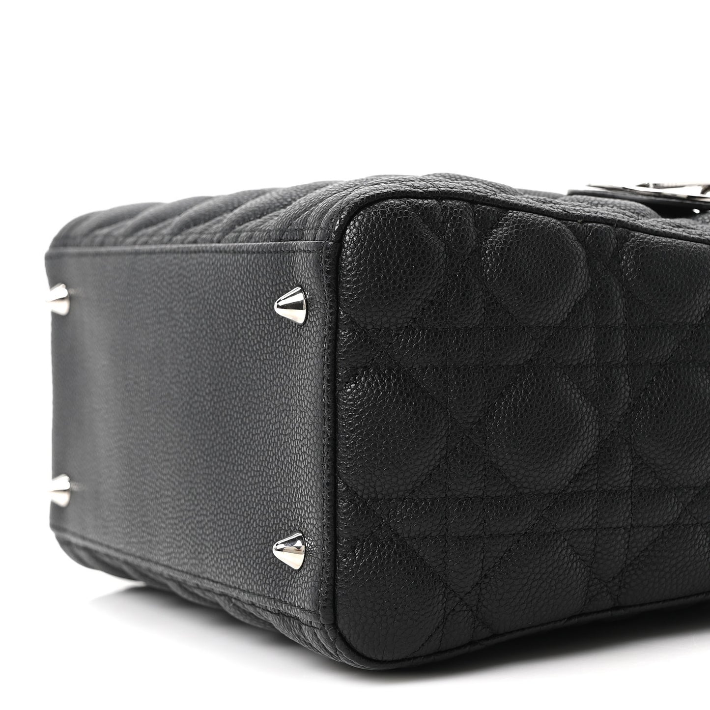 Grained Calfskin Cannage Medium Lady Dior Black