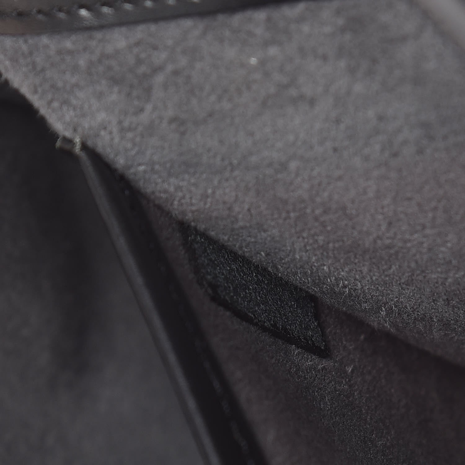 Louis Vuitton Epi Reverie Black 9 of 10