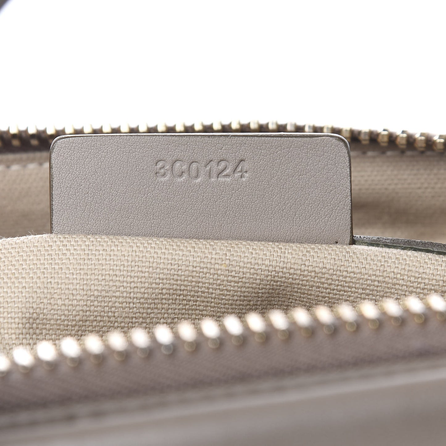 Antique Calfskin Medium Antigona Grey