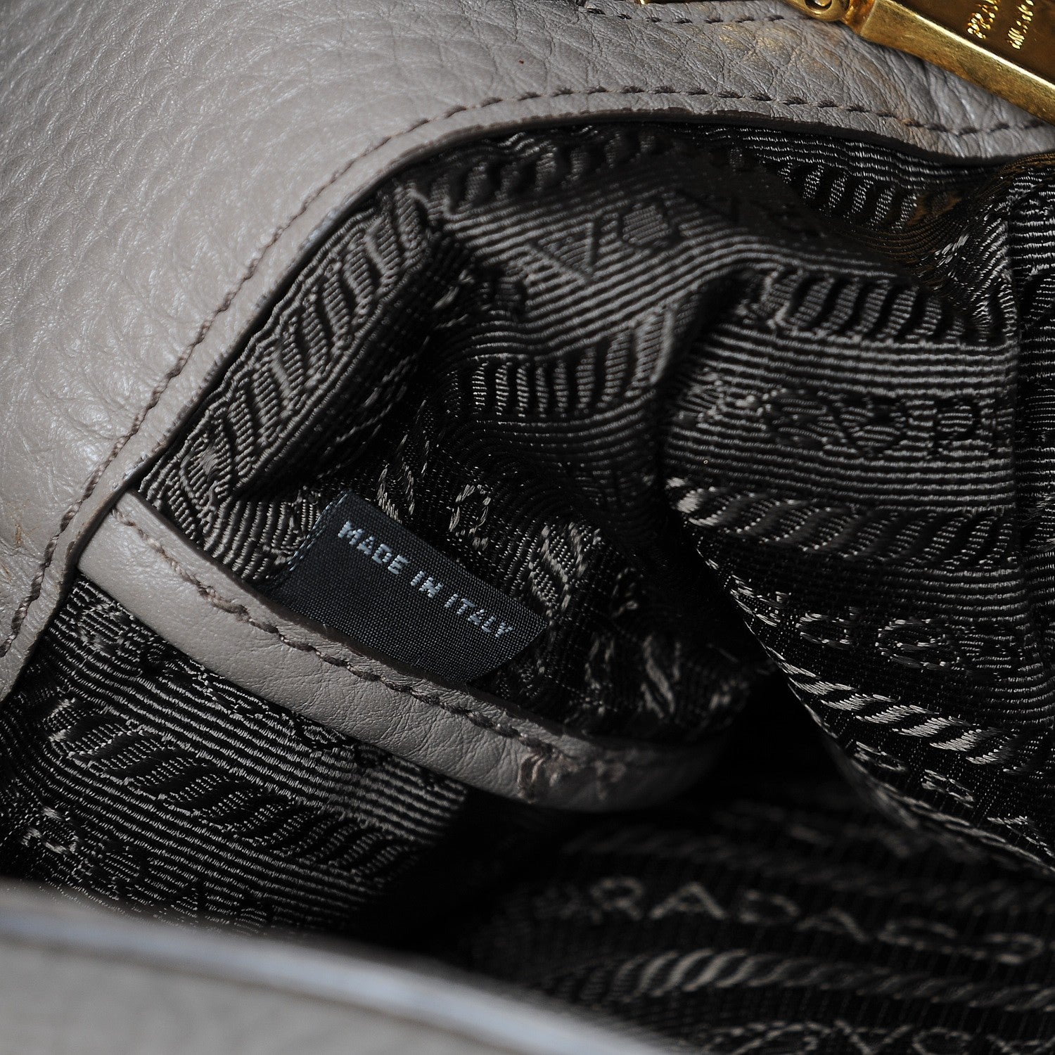 Prada Vitello Daino Tote Argilla 8 of 10