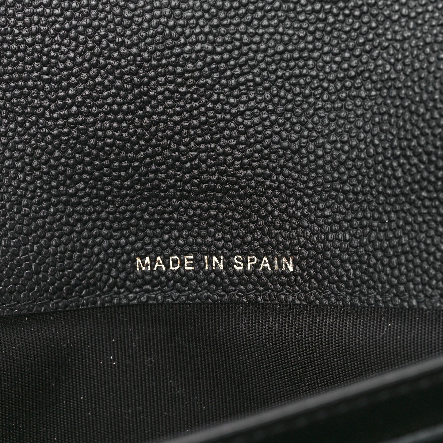 Caviar Quilted Large Boy Gusset Flap Wallet Black