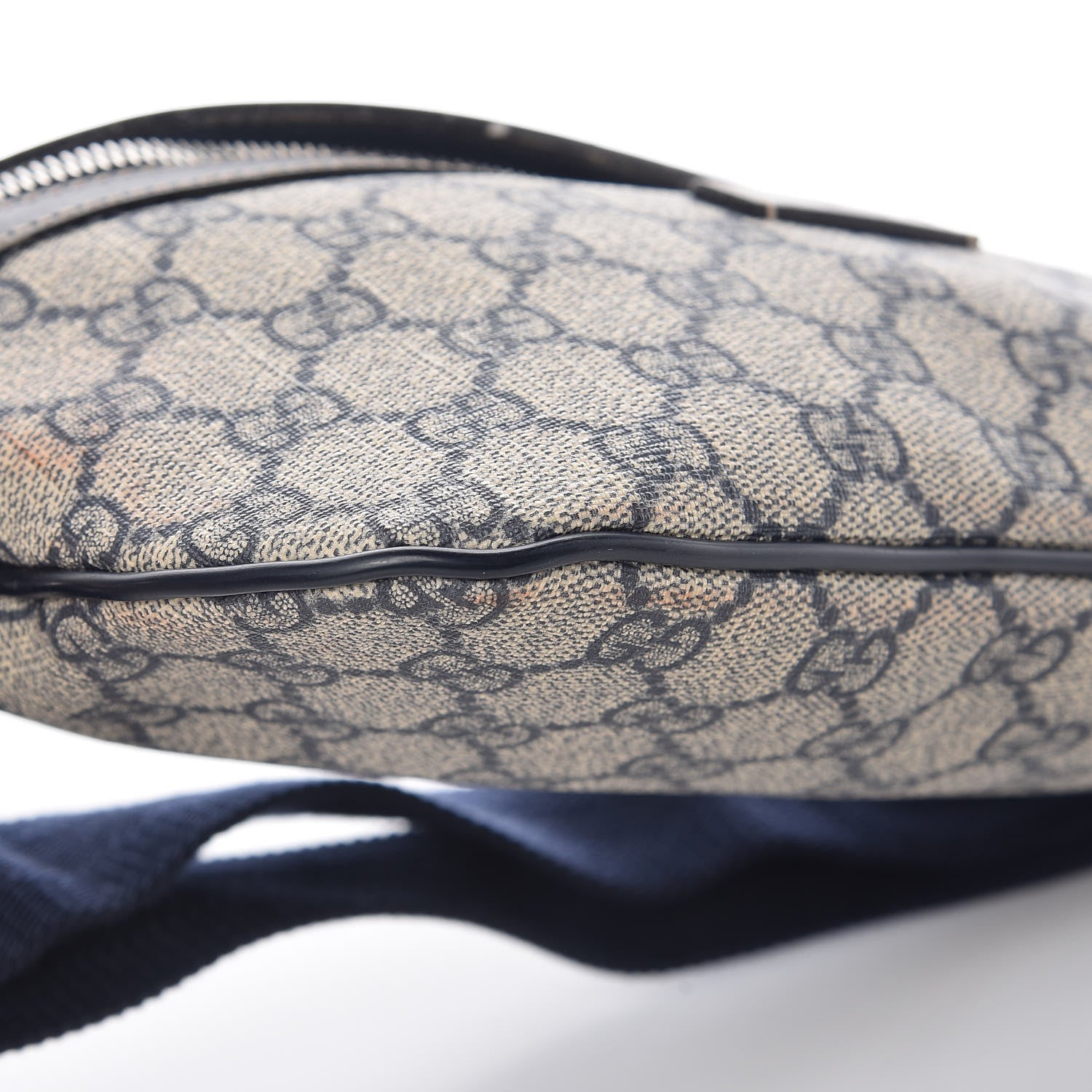 Gucci GG Supreme Monogram Belt Bag Navy 13 of 14