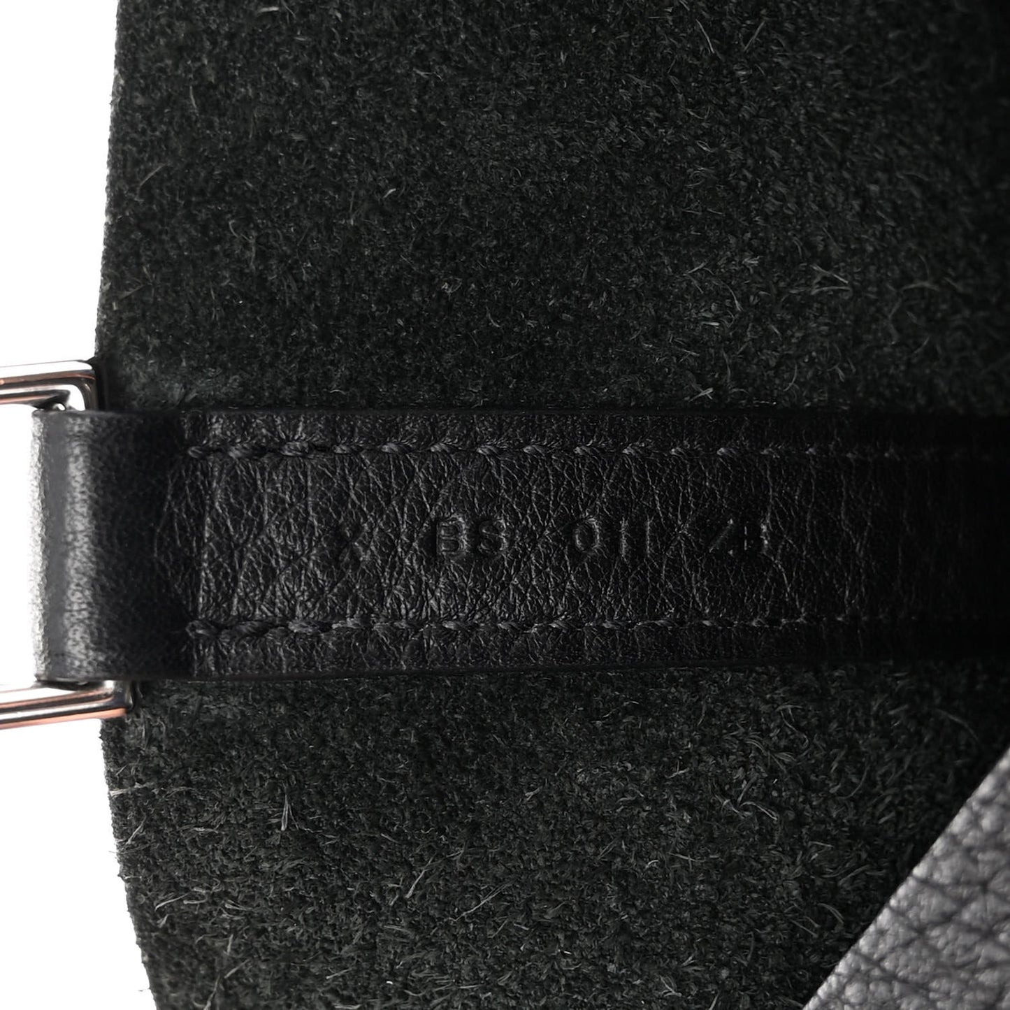 Taurillon Clemence Picotin Lock 22 MM Black