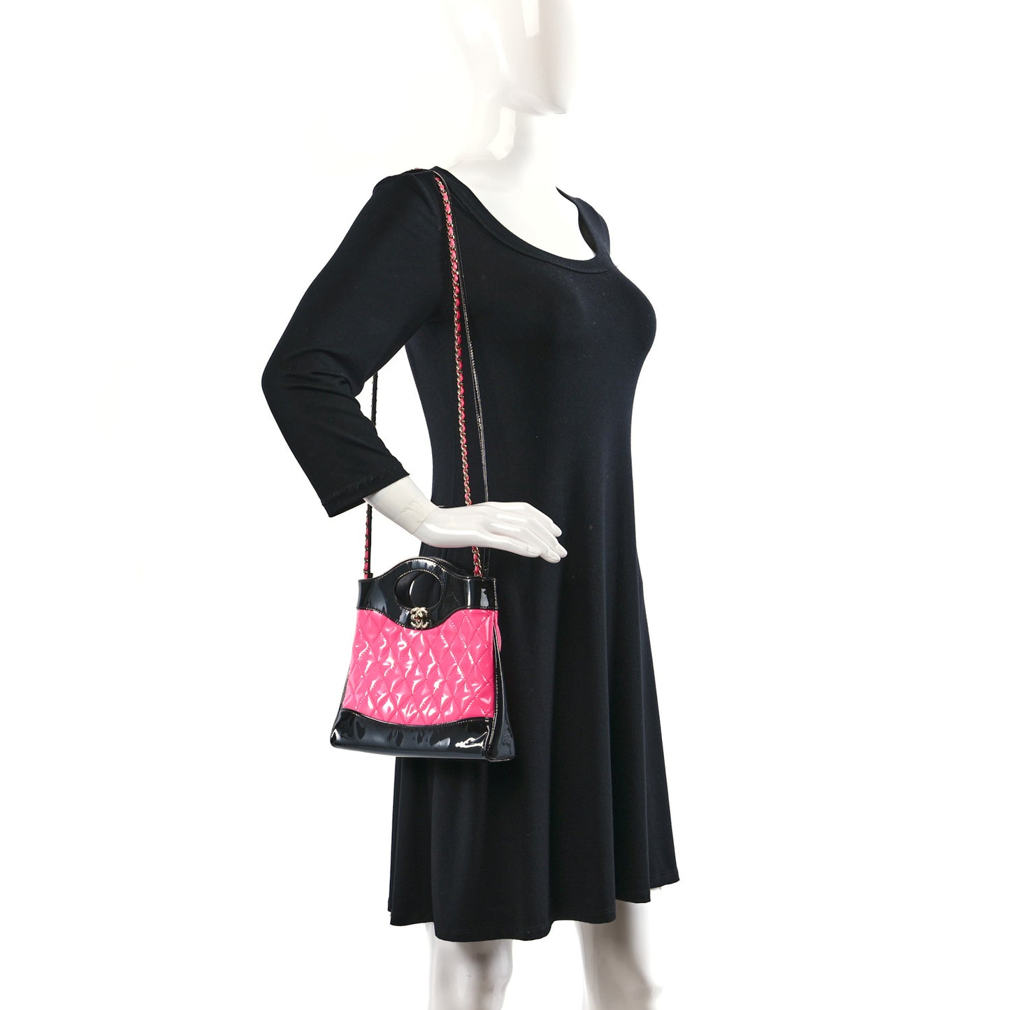 Patent Calfskin Quilted Mini 31 Shopping Bag Pink Black