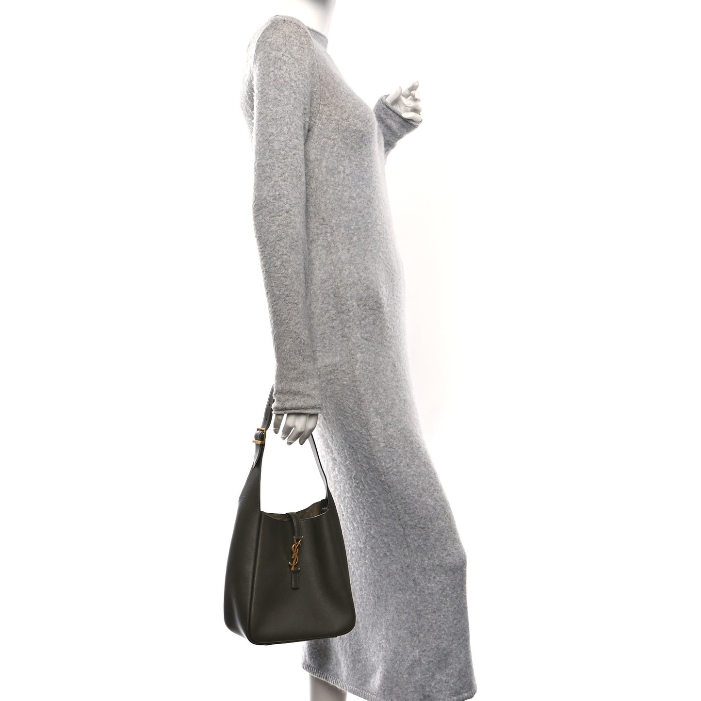 Smooth Calfskin Small Le 5 A 7 Soft Hobo Light Musk
