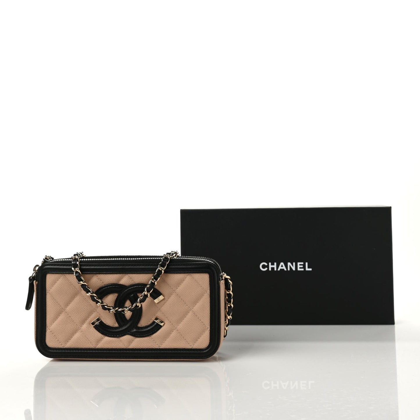 Caviar Quilted CC Filigree Clutch With Chain Beige Black