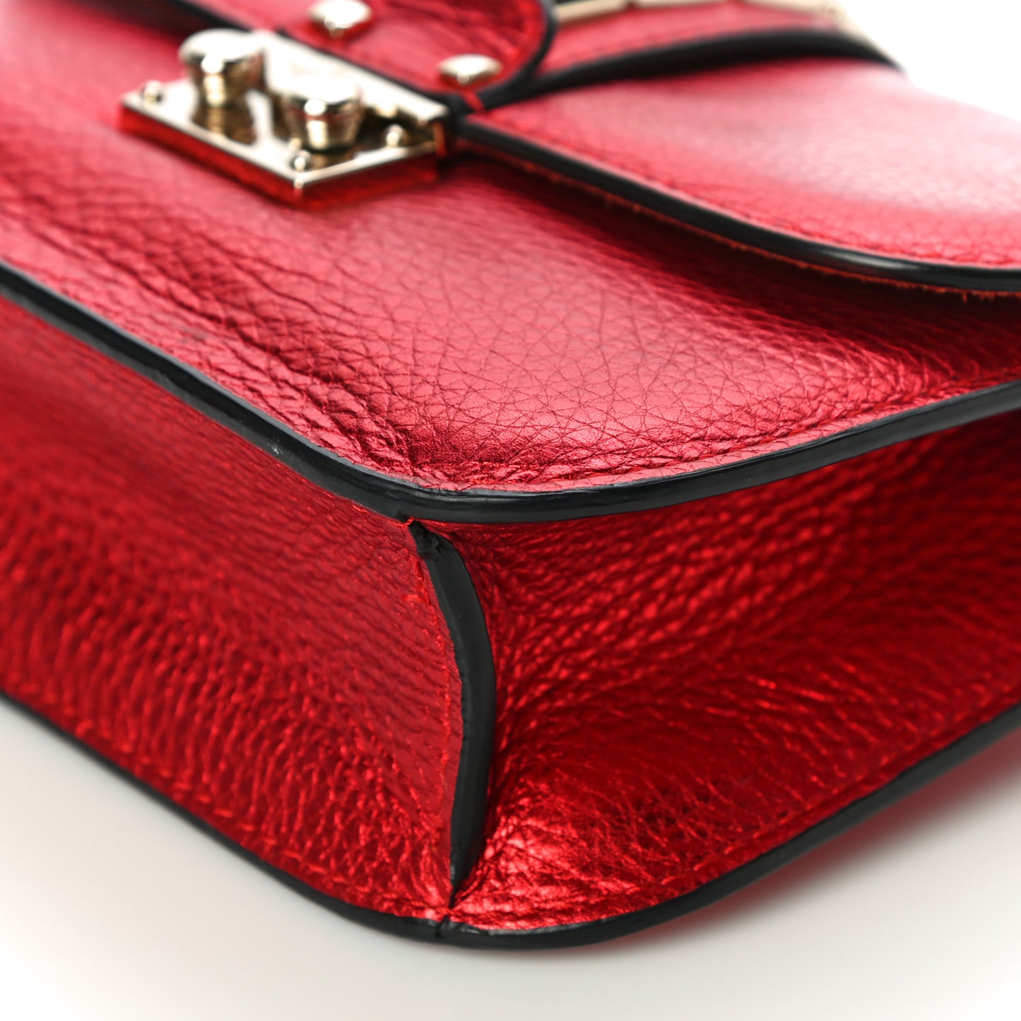 Metallic Vitello Small Glam Lock Rockstud Flap Red