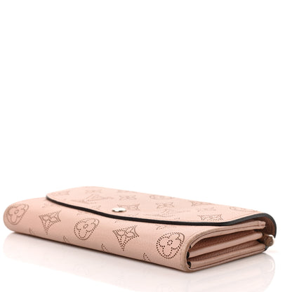 Louis Vuitton Mahina Iris Wallet NM Magnolia 8 of 8