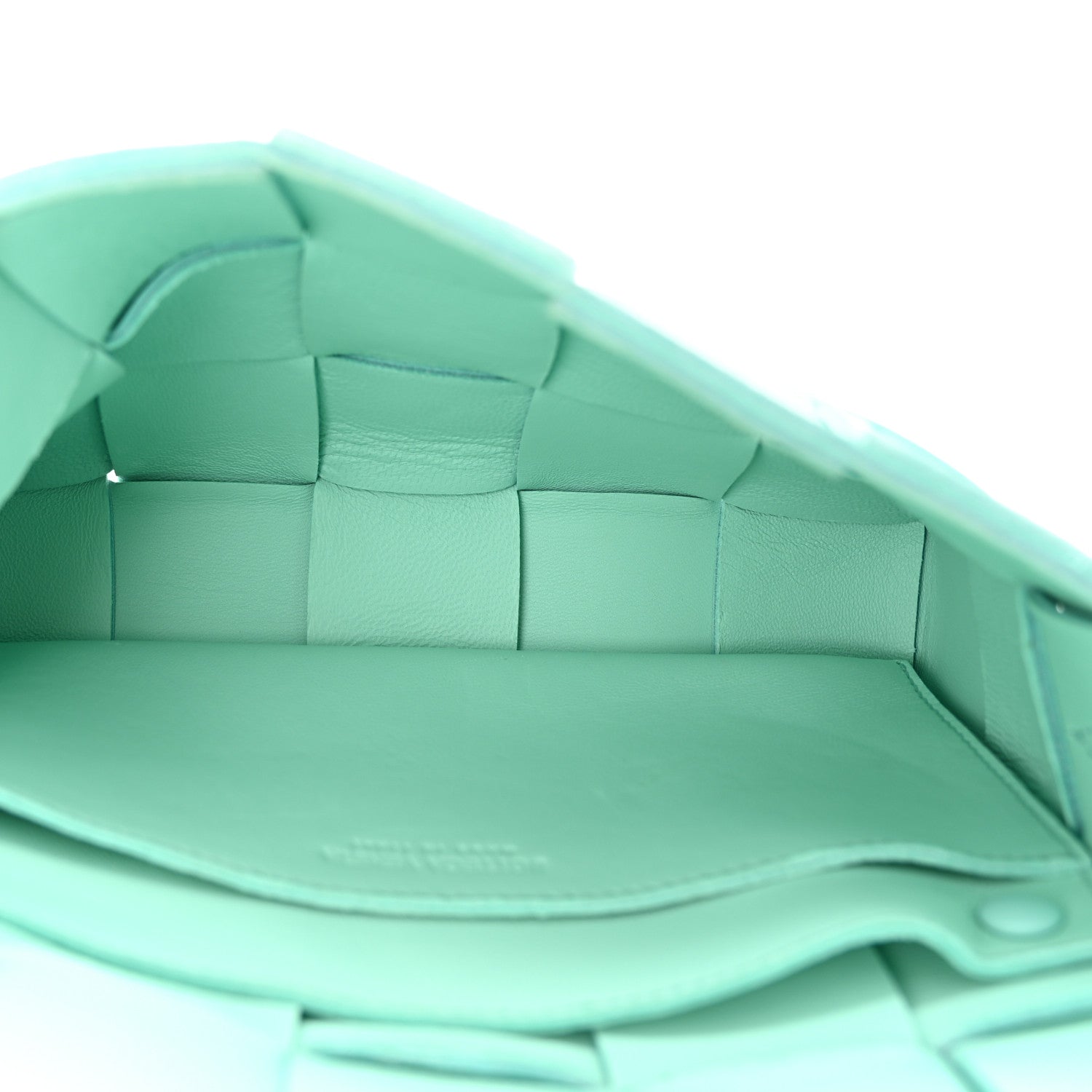 Bottega Veneta Lambskin Maxi Intrecciato Small Cassette Crossbody Bag Celadon 5 of 10