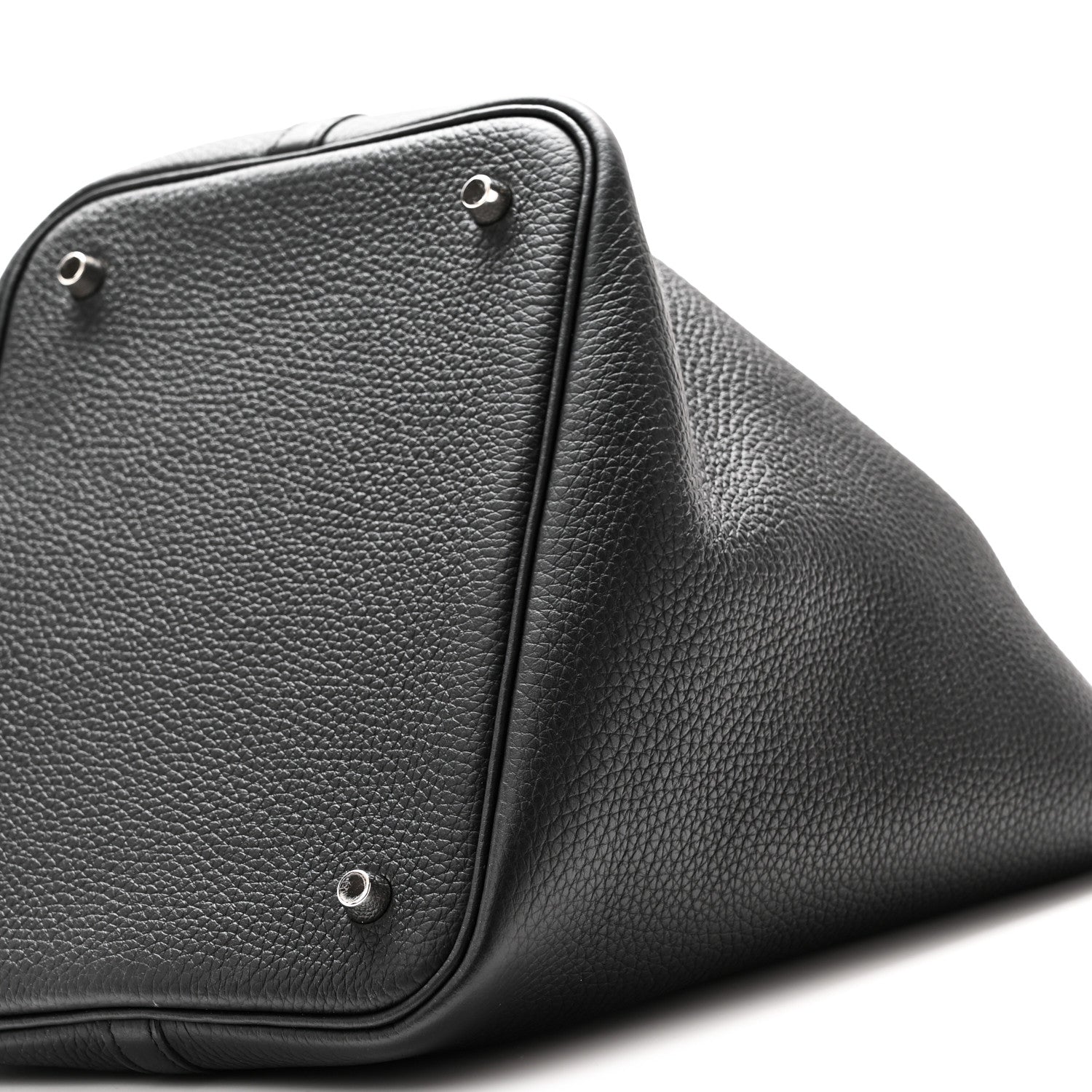Hermes Taurillon Clemence Picotin Lock 22 MM  Black 10 of 10