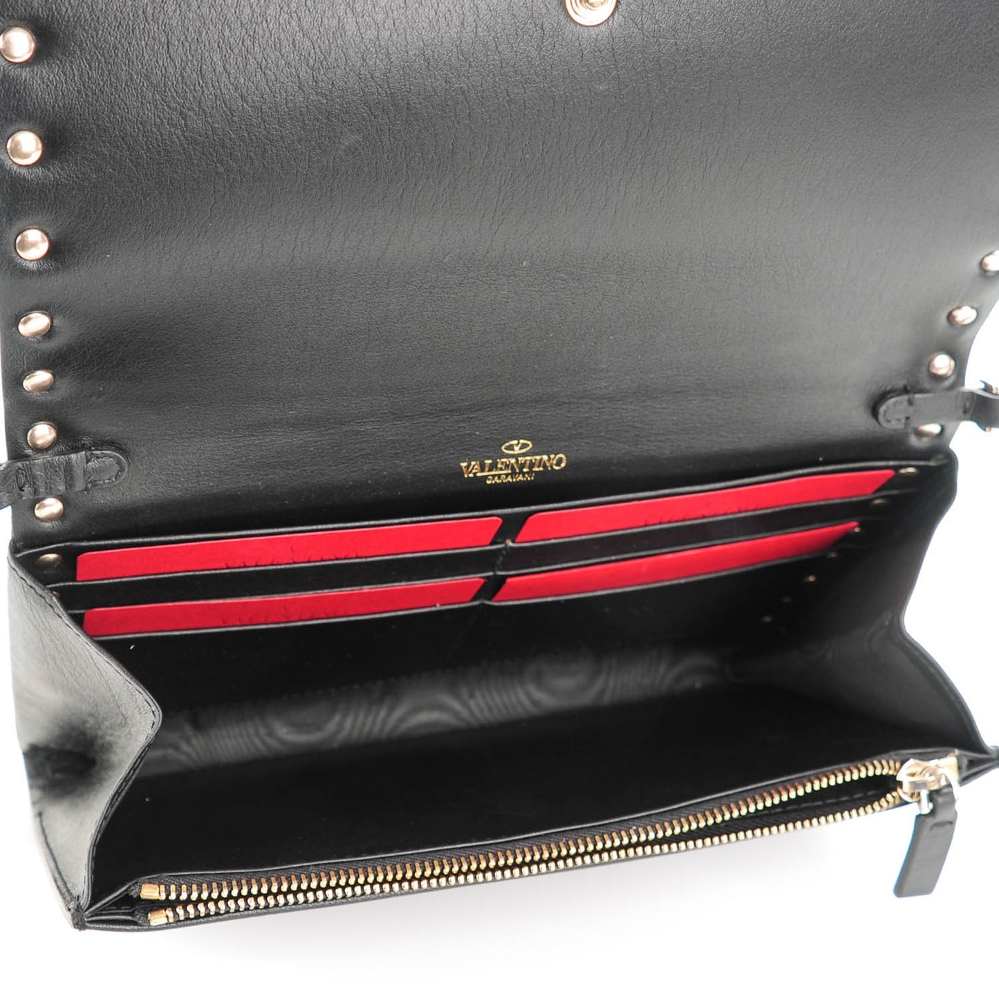 Vitello Small Rockstud Flap Wallet on Chain Black