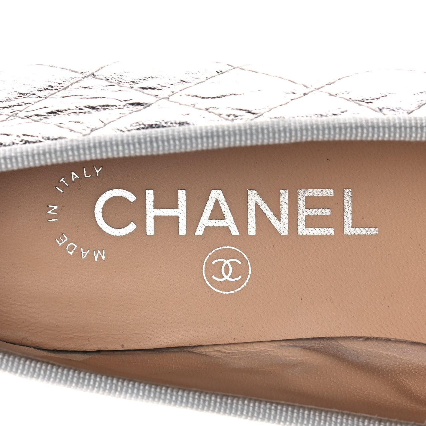 Metallic Aged Calfskin Quilted Cap Toe Ballerina Flats 36.5 Silver