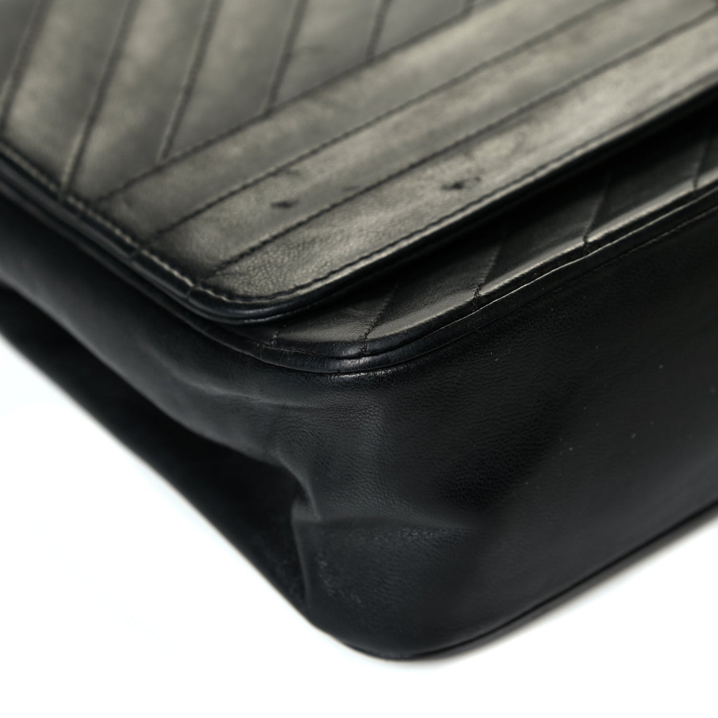 Lambskin Diagonal Quilted Small Single Flap Black