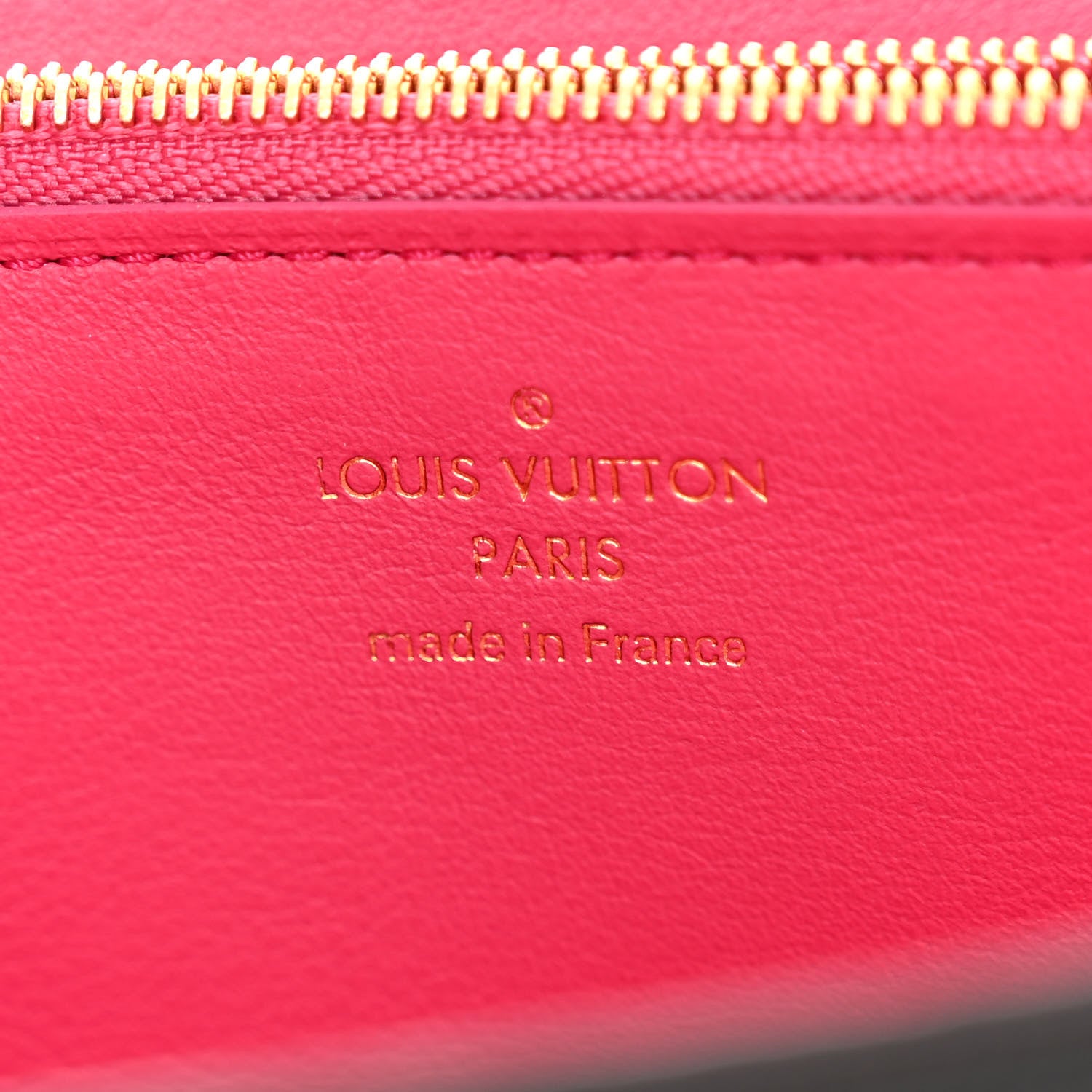 Louis Vuitton LOUIS VUITTON Taurillon Capucines Wallet Black 6 of 8