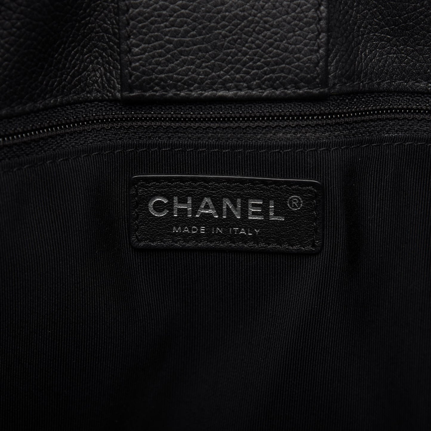 Calfskin Cerf Executive Shopper Tote Black